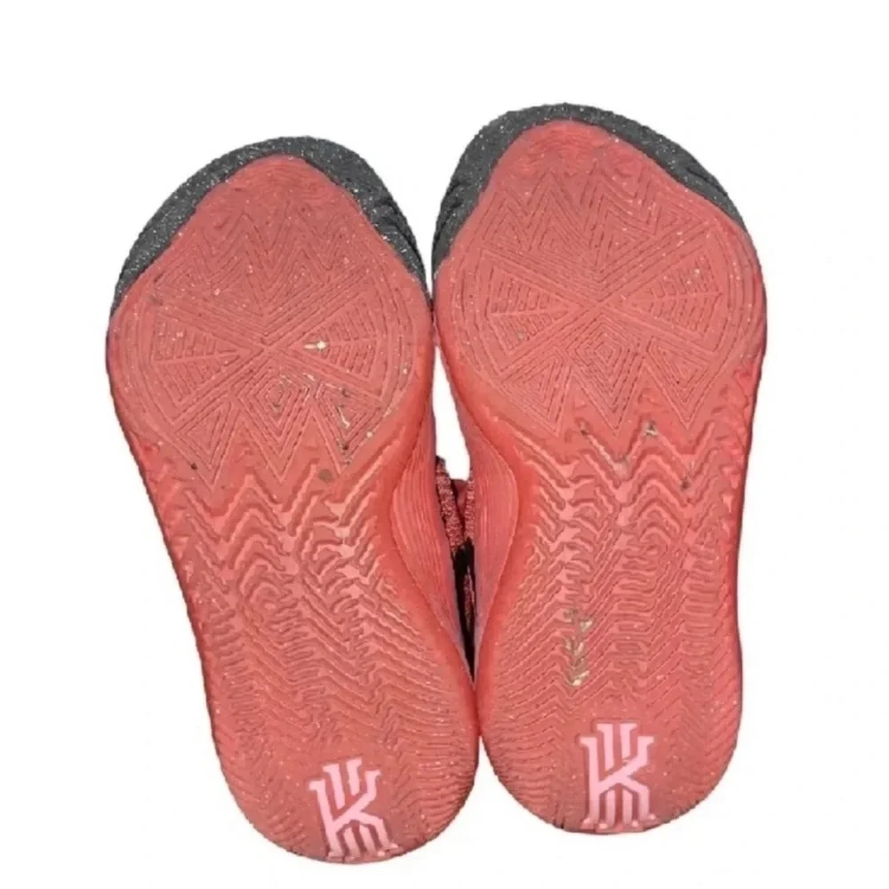 Nike Kyrie Flytrap VI (PS) University Red/Black Kids‎ Size 10.5C DQ8093 600